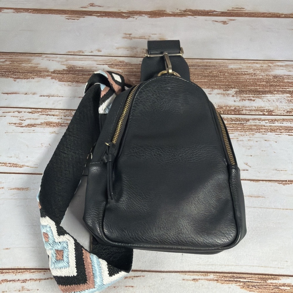 Urban Originals Luna Black Slouch Crossbody Bag Anthropologie Used